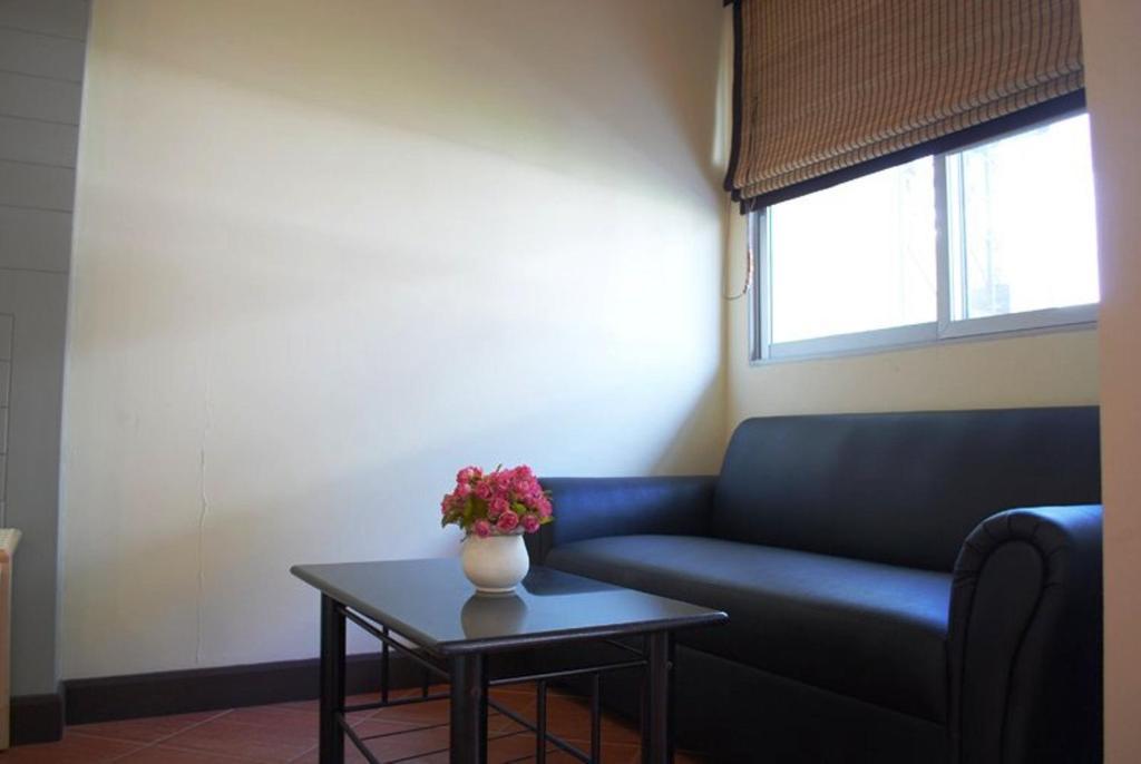 Jomtien Morningstar Guesthouse Rum bild