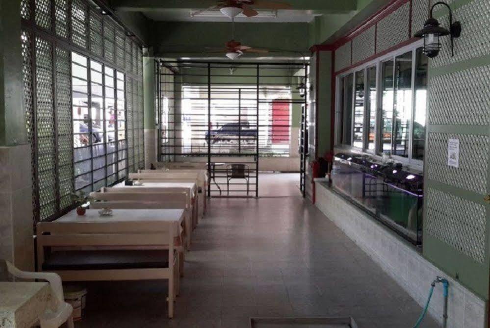 Jomtien Morningstar Guesthouse Exteriör bild